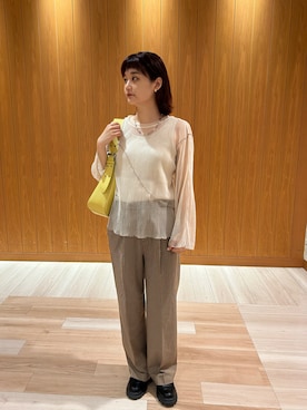 「un/neu（アンノイ）のアイテム」を使った、yuminaさん（レディース・158cm）の秋コーディネート
