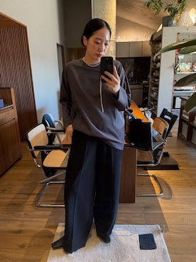 「RIM.ARK（リムアーク）のOversize woven L/S T-SH オーバーサイズ ウーブン ロングスリーブ ティーシャツ（Tシャツ/カットソー、グレー系）」を使った、sakurako_kusanoさん（レディース・167cm）の冬コーディネート