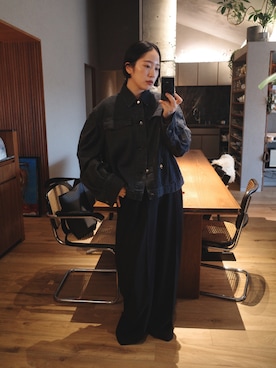 「RIM.ARK（リムアーク）の【PRE ORDER】Big puff sleeve denim JK ビッグ パフ スリーブ デニム ジャケット（デニムジャケット、ブラック系）」を使った、sakurako_kusanoさん（レディース・167cm）の春コーディネート