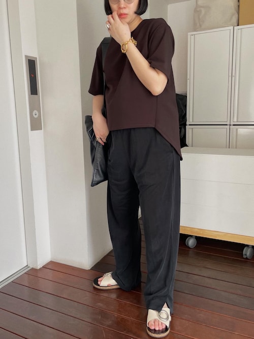 セール】Back volume R-neck cut tops（Tシャツ/カットソー