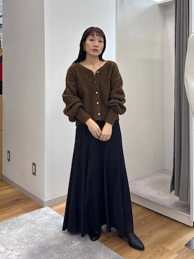 「アイテム（スカート）」を使った、kahoさん（レディース・156cm・40代）の秋コーディネート