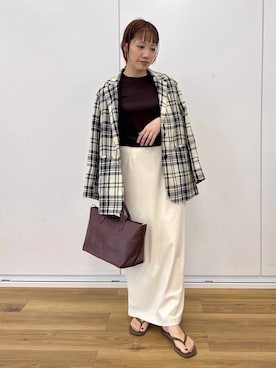 「A part by（アパートバイ）の【A4が入る】ワイドフェイクレザーバッグ（トートバッグ、ブラウン系）」を使った、kahoさん（レディース・156cm）の夏コーディネート