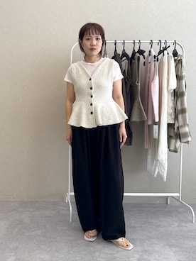 「A part by（アパートバイ）のブークレペプラムニットノースリーブ（ベスト、ホワイト系）」を使った、kahoさん（レディース・156cm）の夏コーディネート