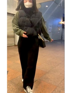 「H&M（エイチ・アンド・エム）のアイテム（ダウンベスト）」を使った、d45さん（レディース・158cm）の春コーディネート
