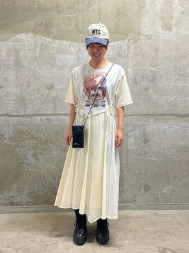 「AVIREX（アヴィレックス）のアイテム（キャップ）」を使った、Risaさん（レディース・163cm）の春コーディネート