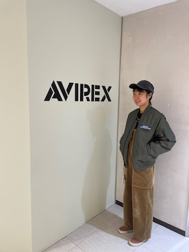 「AVIREX（アヴィレックス）のアイテム（オールインワン・サロペット）」を使った、Risaさん（レディース・163cm）の秋コーディネート