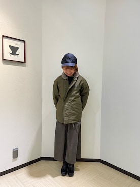 「AVIREX（アヴィレックス）のアイテム（スウェット）」を使った、Risaさん（レディース・163cm）の冬コーディネート