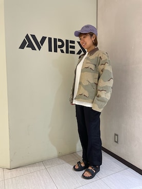 「AVIREX（アヴィレックス）のアイテム」を使った、Risaさん（レディース・163cm）の秋コーディネート