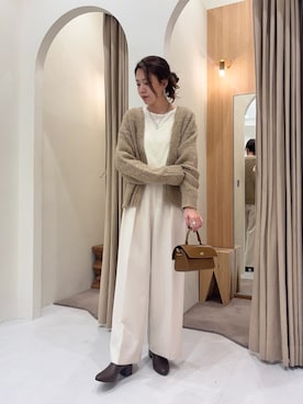 「CAPRICIEUX LE'MAGE（カプリシューレマージュ）のベロアカーディガン（Tシャツ/カットソー）」を使った、mori_lemageさん（レディース・167cm）の秋コーディネート