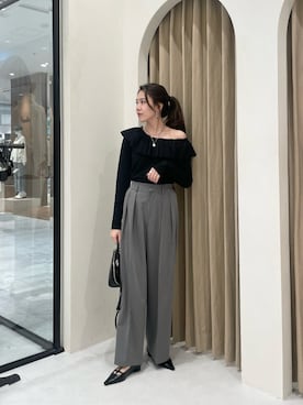 「グレー」｜「アイテム（パンプス）」を使った、mori_lemageさん（レディース・166cm）の春コーディネート