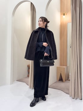 「CAPRICIEUX LE'MAGE（カプリシューレマージュ）の【低身長サイズあり】ベロアIラインスカート（スカート）」を使った、mori_lemageさん（レディース・167cm）の秋コーディネート