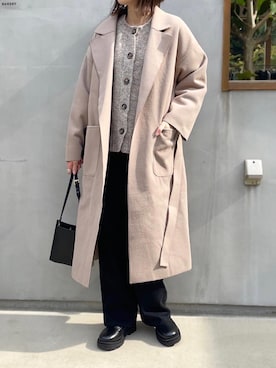 「GeeRA」｜「アイテム（チェスターコート）」を使った、mikiteeさん（レディース・166cm）の秋コーディネート