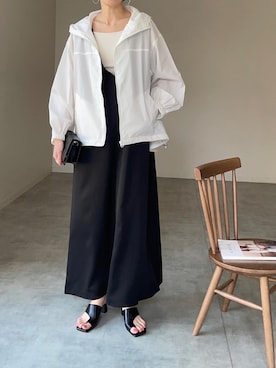 「春服デビュー宣言」｜「アイテム（マウンテンパーカー）」を使った、mikiteeさん（レディース・166cm）の春コーディネート