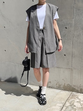 「グレーコーデ」｜「アイテム（セットアップ）」を使った、mikiteeさん（レディース・166cm）の春コーディネート