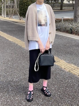「MEDE19F（メデジュウキュウ）のアイテム（Tシャツ/カットソー）」を使った、mikiteeさん（レディース・166cm）の春コーディネート
