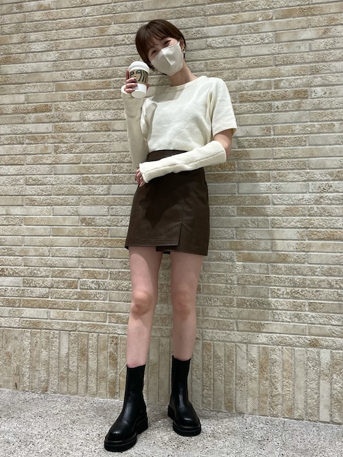 ナオ✌︎さんのコーディネート