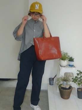「TASINAMI（タシナミ）のアイテム（トートバッグ）」を使った、nさん（レディース・156cm）の秋コーディネート