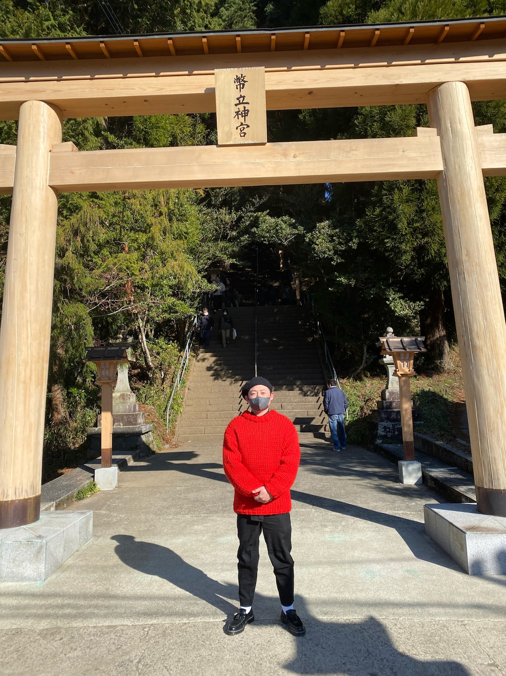 「COMME des GARCONS HOMMEのアイテム（その他パンツ、ブラック系）」を使った、hideyasusatouさん（メンズ・168cm）の冬コーディネートの1枚目の写真