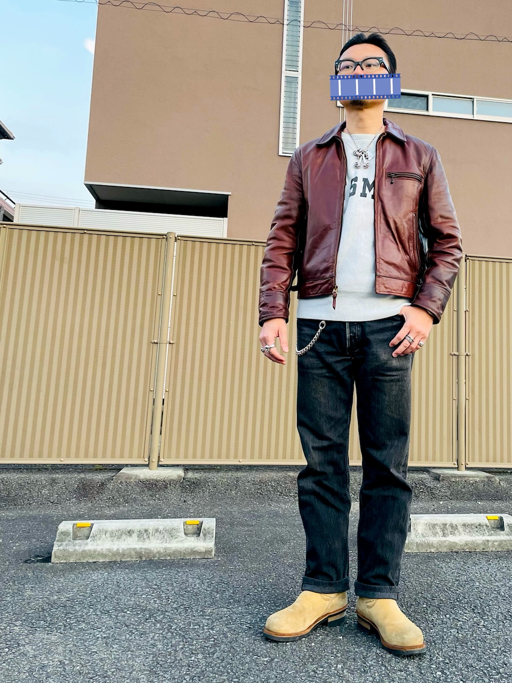 「アメカジ、ヴィンテージ、vintage、いいね、save、フォローお願いします🤑、古着MIX、レザージャケット、ライダース、50代ファッション、おしゃれさんと繋がりたい、アメカジコーデ、カジュアルコーデ、メガネ男子」｜「EFFECTORの×ルイスレザー（メガネ、ブラック系）」を使った、matsuさん（メンズ・174cm）の秋コーディネートの1枚目の写真