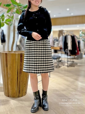 「STRAWBERRY-FIELDS（ストロベリーフィールズ）のアイテム（スカート）」を使った、STRAWBERRY-FIELDSさん（レディース・154cm）の秋コーディネート