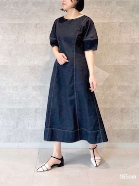 「STRAWBERRY-FIELDS（ストロベリーフィールズ）のアリコットストレッチ_デニムフィット&フレアワンピース（ワンピース、ブルー系）」を使った、STRAWBERRY-FIELDSさん（レディース・165cm）の春コーディネート