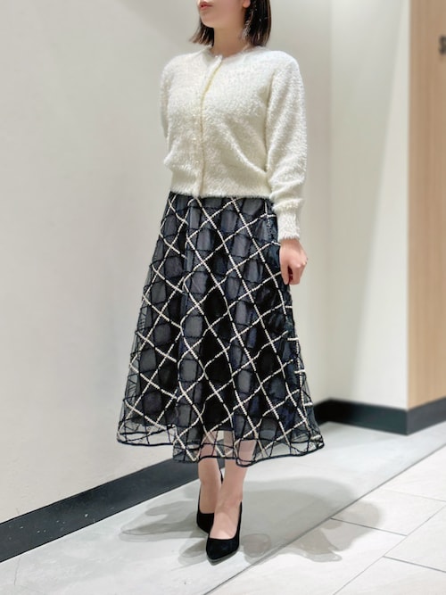 セール】ダイヤカラットチュール_刺しゅうチュールフレアースカート