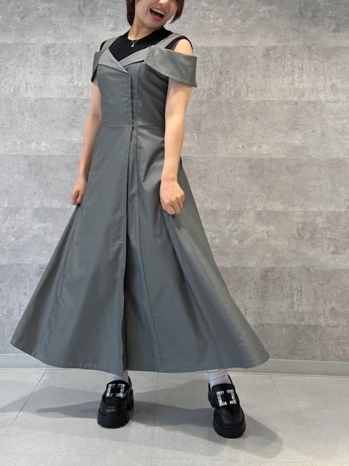新品♡今季完売♡ストロベリーフィールズ♡バックレースアップジャンパースカート ストロベリーフィールズ STRAWBERRY FIELDS バックレースアップ