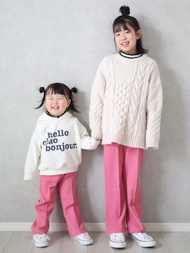 「アイテム（パーカー、ホワイト系）」を使った、teiccoさん（キッズ・130cm）の冬コーディネート
