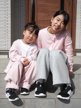 「NEW BALANCE（ニューバランス）のNEW BALANCE ニューバランス 22-245(H) GK578BK(W) GK578 GK578BK BLACK(BK)（スニーカー、ブラック系）」を使った、teiccoさん（キッズ・157cm）の春コーディネート