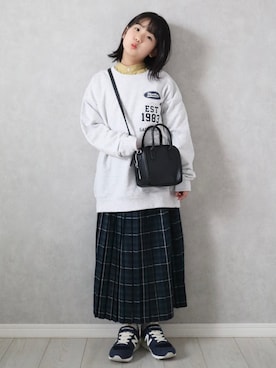 「devirock（デビロック）のアイテム（スカート）」を使った、teiccoさん（キッズ・130cm）の冬コーディネート