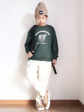 「GLAZOS（グラソス）のアイテム（スウェット）」を使った、teiccoさん（キッズ・126cm）の秋コーディネート