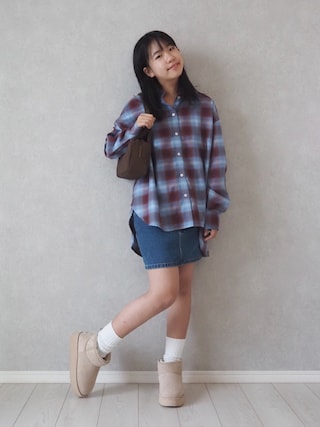 「LOWRYS FARM(ローリーズファーム)のオンブレチェックシャツ 824240(シャツ/ブラウス)」を使った、teiccoさん(キッズ・157cm)の秋コーディネート