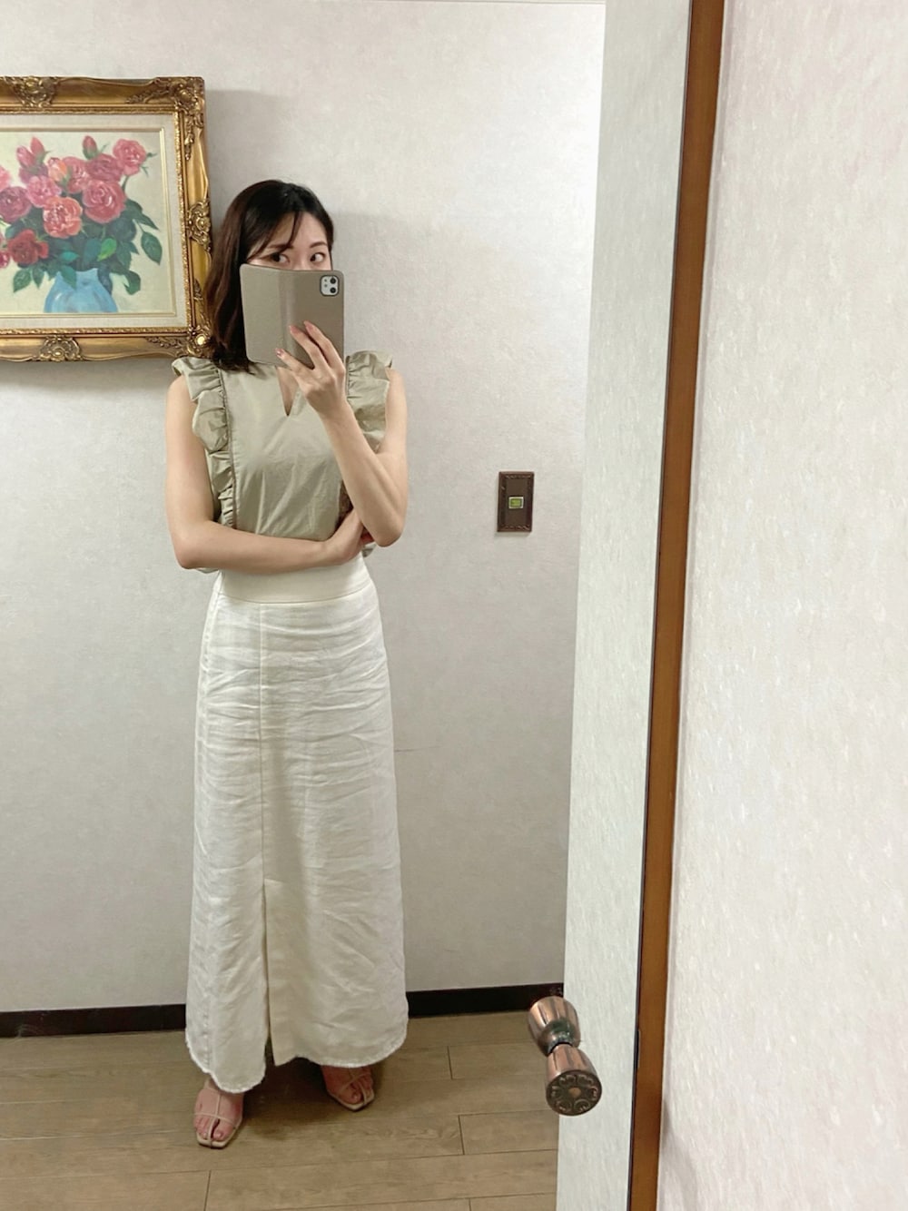 「Nobleの《WEB限定》NOBLE X CACHEC スリットマキシスカート◆（スカート、ホワイト系）」を使った、◎さん（レディース・165cm）の秋コーディネートの1枚目の写真