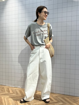 「AIM（エイム）のアイテム」を使った、Sallyさん（レディース・162cm）の春コーディネート