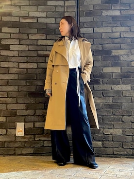 「クロップドトップス」｜「アイテム（トレンチコート）」を使った、aguriさん（レディース・160cm）の冬コーディネート