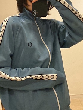 「FRED PERRY（フレッドペリー）のアイテム（ジャケット/アウター）」を使った、Rさん（レディース・170cm）の秋コーディネート