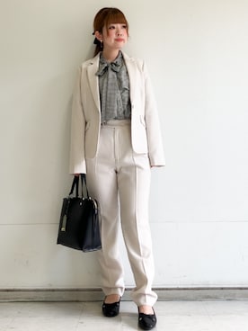 「index（インデックス）の【セットアップ可】ストレッチツイルテーラードジャケット《防シワ／洗濯機OK》（Tailored jacket、ベージュ系）」を使った、MIPPOさん（レディース）の秋コーディネート