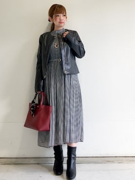 「index（インデックス）の【洗える】レザー調／スウェード風ノーカラーブルゾン（Blouson、ブラック系）」を使った、MIPPOさん（レディース）の秋コーディネート
