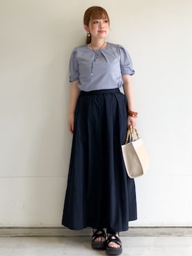 「index（インデックス）の【吸水速乾】ストライプ調デザインスリーブトップス《洗濯機OK》（Tシャツ/カットソー、ブルー系）」を使った、MIPPOさん（レディース）の夏コーディネート