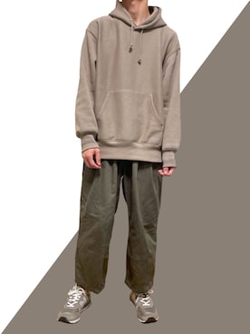 「オリーブ」｜「アイテム（スラックス）」を使った、まっちーさん（メンズ・179cm）の秋コーディネート