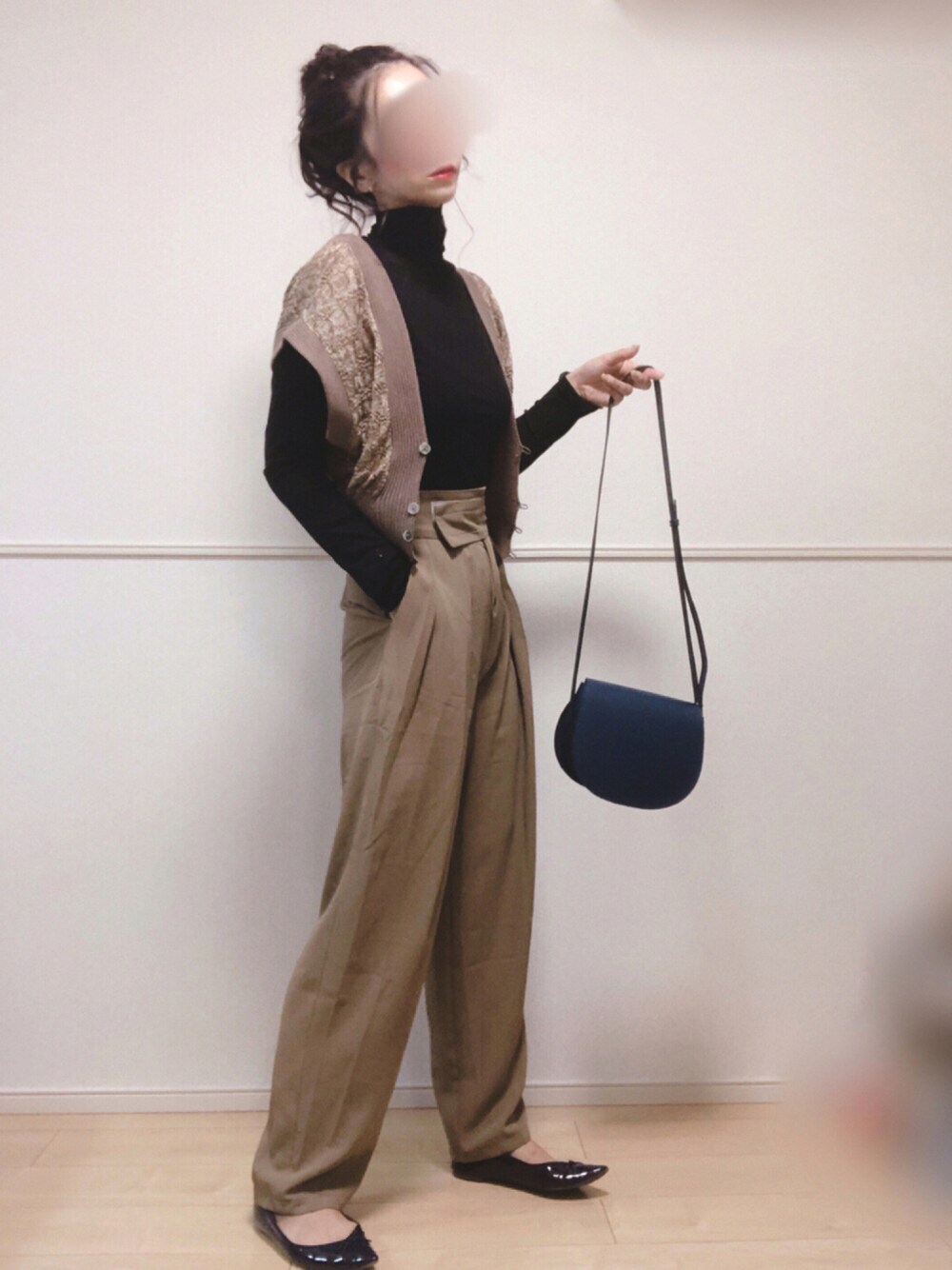 トゥデイフル　レースニットビスチェ TODAYFUL（トゥデイフル）の「レースニットビスチェ（ベスト）」 - WEAR