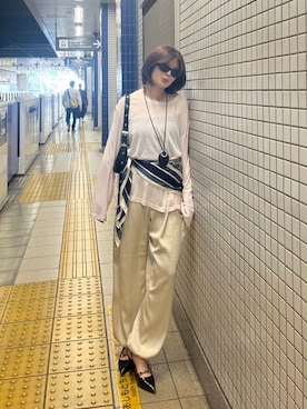 「サテンパンツ」｜ririさん（レディース・158cm）の春コーディネート