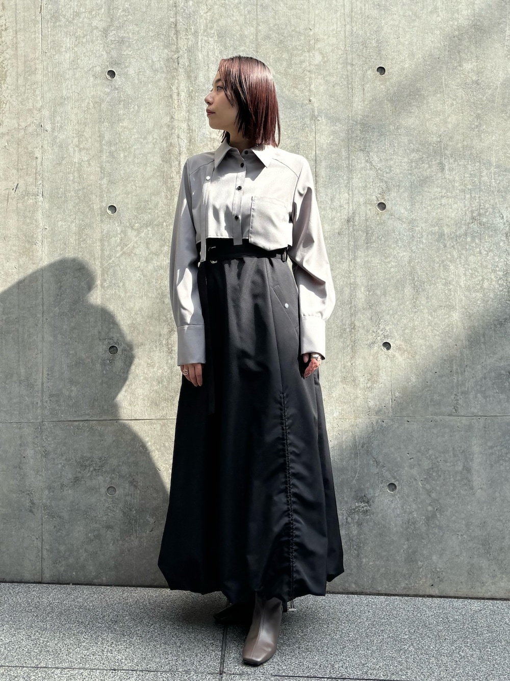 ロングスリーブバルーンワンピースを使った人気ファッション
