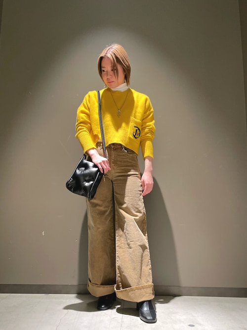 DIESEL クロップドセーターMサイズ DIESEL イエロー クロップド丈 セーター 定価¥41,800