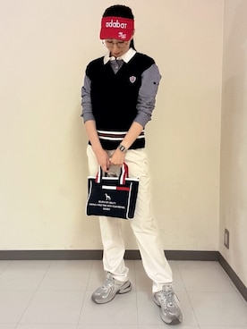 「adabat（アダバット）の【ADABAT NAVY】オフショルダーチルデンベスト（ベスト、ブルー系）」を使った、s.mさん（レディース・168cm）の秋コーディネート