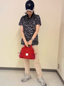 「adabat（アダバット）のラウンディッシュイヤーカーブキャップ（キャップ、ブルー系）」を使った、s.mさん（レディース・168cm）の夏コーディネート