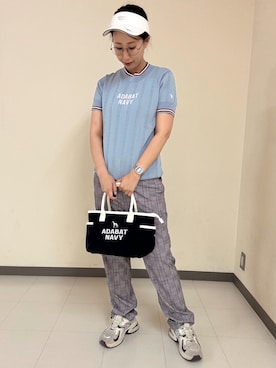 「adabat（アダバット）の【ADABAT NAVY】撥水 クールチェックプリントテーパードパンツ（その他パンツ、グレー系）」を使った、s.mさん（レディース・168cm）の夏コーディネート