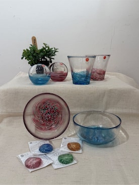 「212 KITCHEN STORE（トゥワントゥキッチンストア）の津軽びいどろ 六の色 一輪挿し 花（インテリア雑貨、その他）」を使った、fさん（レディース）の冬コーディネート