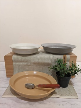 「212 KITCHEN STORE（トゥワントゥキッチンストア）のKOS リムオーバルボウル キャメル（食器、その他）」を使った、fさん（レディース）の夏コーディネート