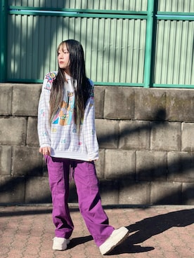 「Dickies（ディッキーズ）のGO OLD LUSH ¥5,900-  （パンツ、パープル系）」を使った、園崎みゆさん（レディース・153cm）の冬コーディネート